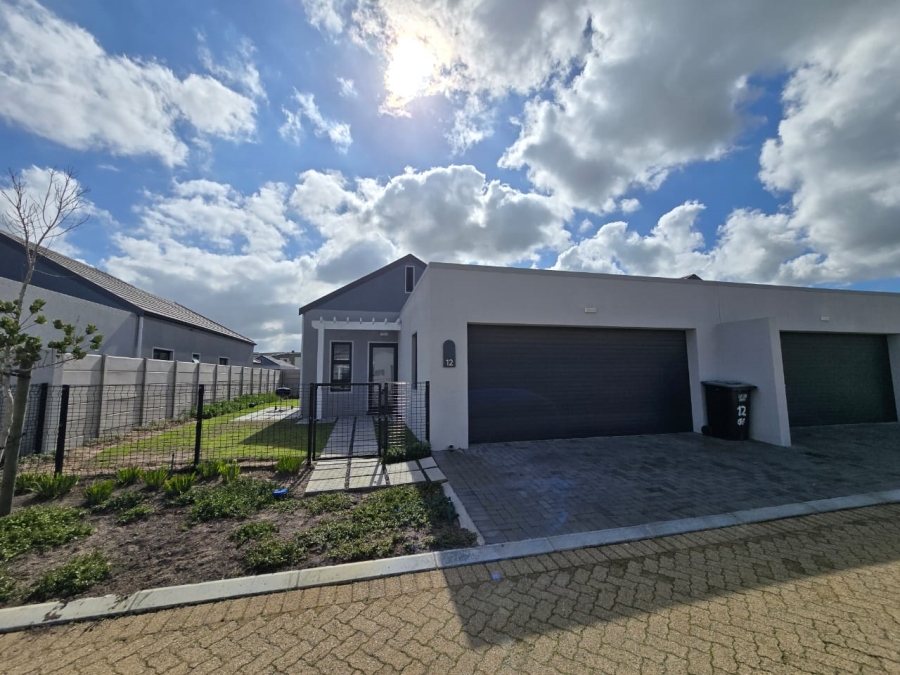 To Let 3 Bedroom Property for Rent in Burgundy Estate Western Cape